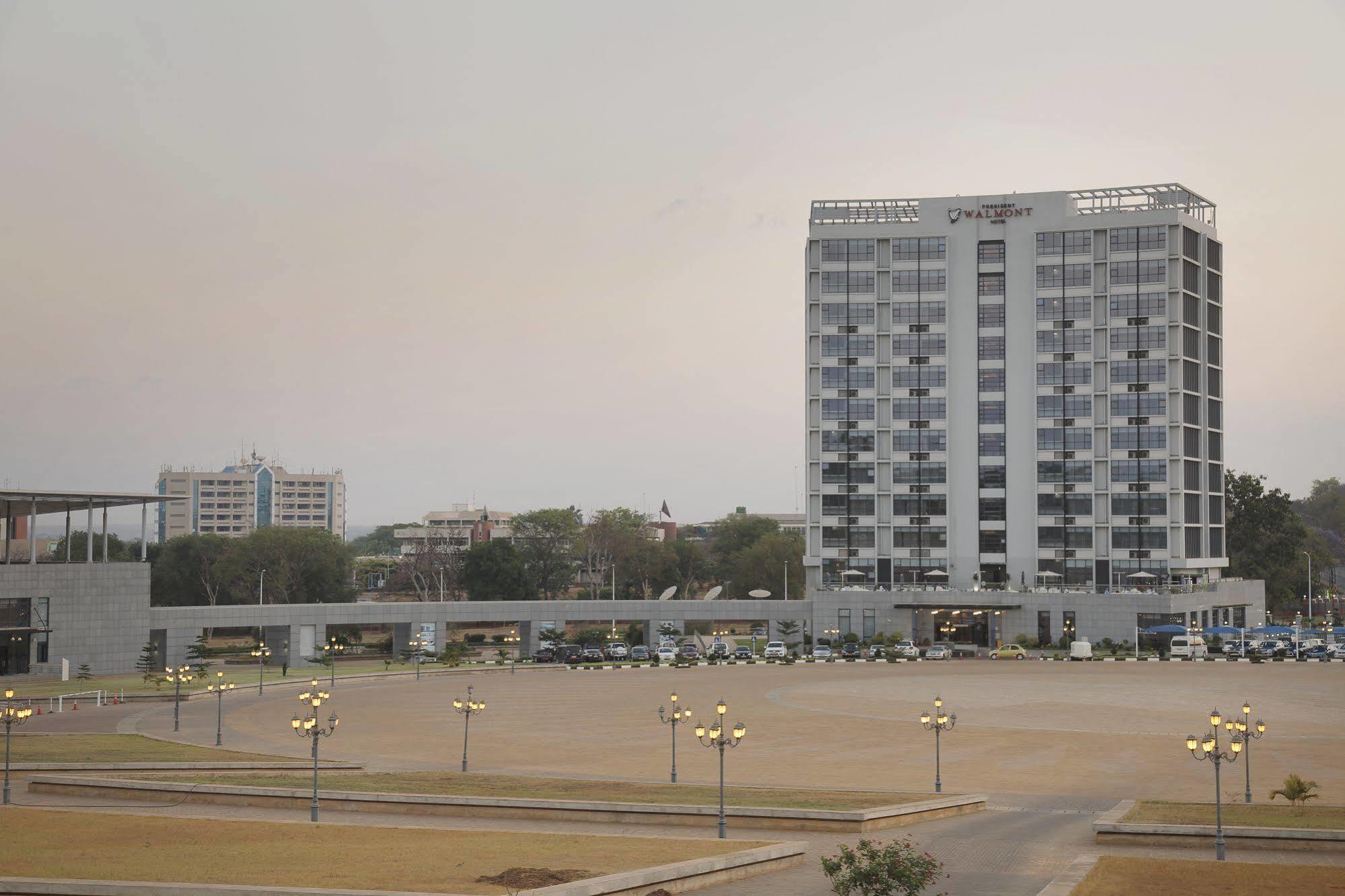 President Hotel At Umodzi Park Λιλόνγκουε Εξωτερικό φωτογραφία